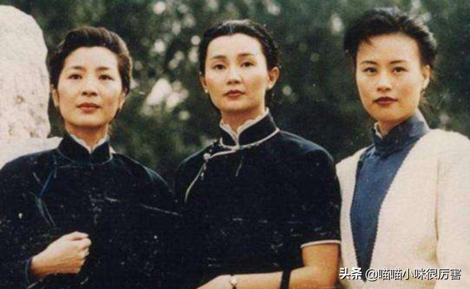 上海美女邬君梅：没孩子成丁克是遗憾，与继女亲密无间是模范继母