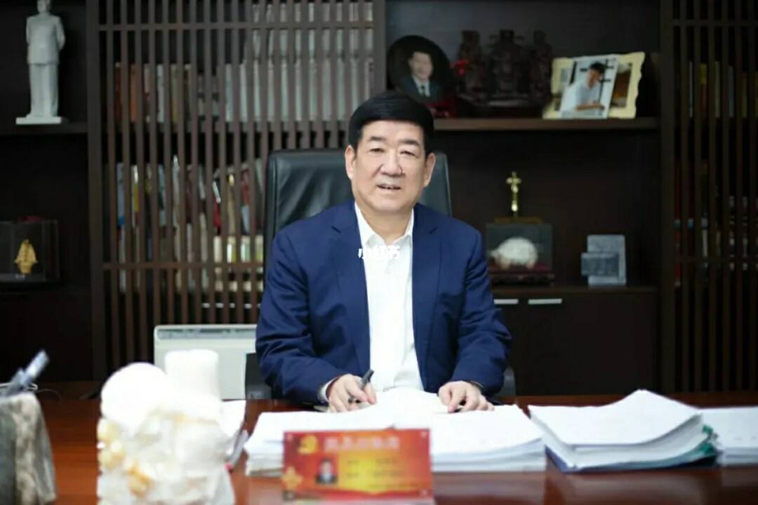 陕西首富李黑记：一手创办了中国“500强”企业，年营收超1200亿