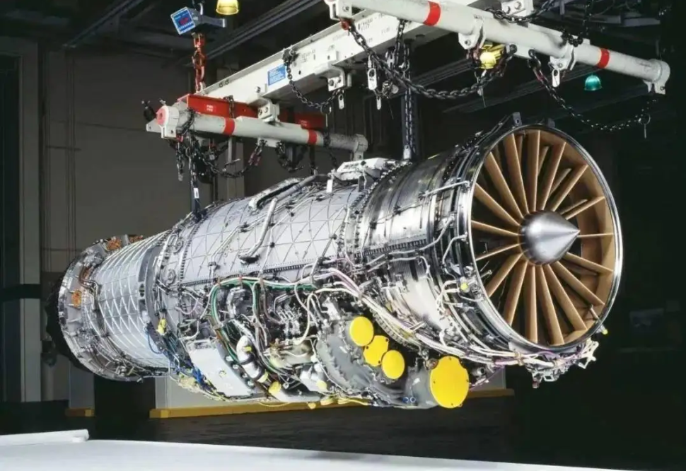 ����������������������Աȣ���6800Сʱ����3400Сʱ�����й���