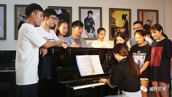 2022艺考-向前冲，我们在烟台广电等你