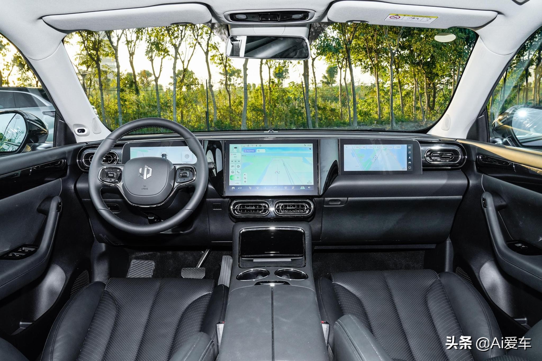 续航610公里带后驱，低价快充大空间家用SUV，养车便宜，零跑C11