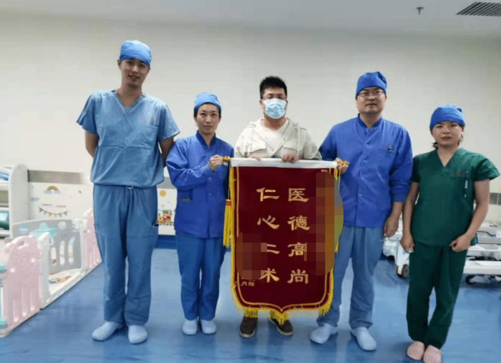 “铁饭碗”职业排名更新，军队文职成为榜首，公务员排名出乎意料