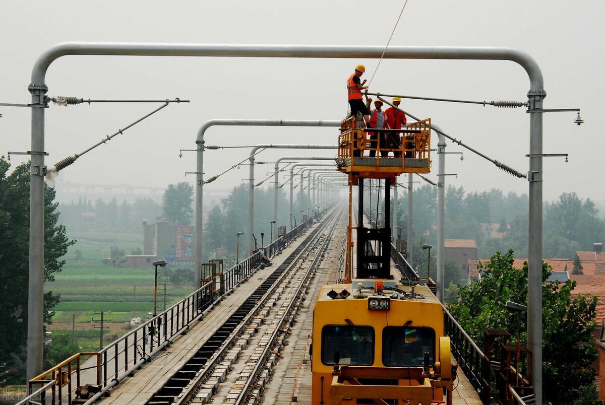 这四个专科层次的铁道专业，未来就业质量不输本科，薪资增长快