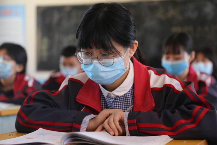 河南一本率公布，排名处于全国倒数第一，网友建议全国统一试卷