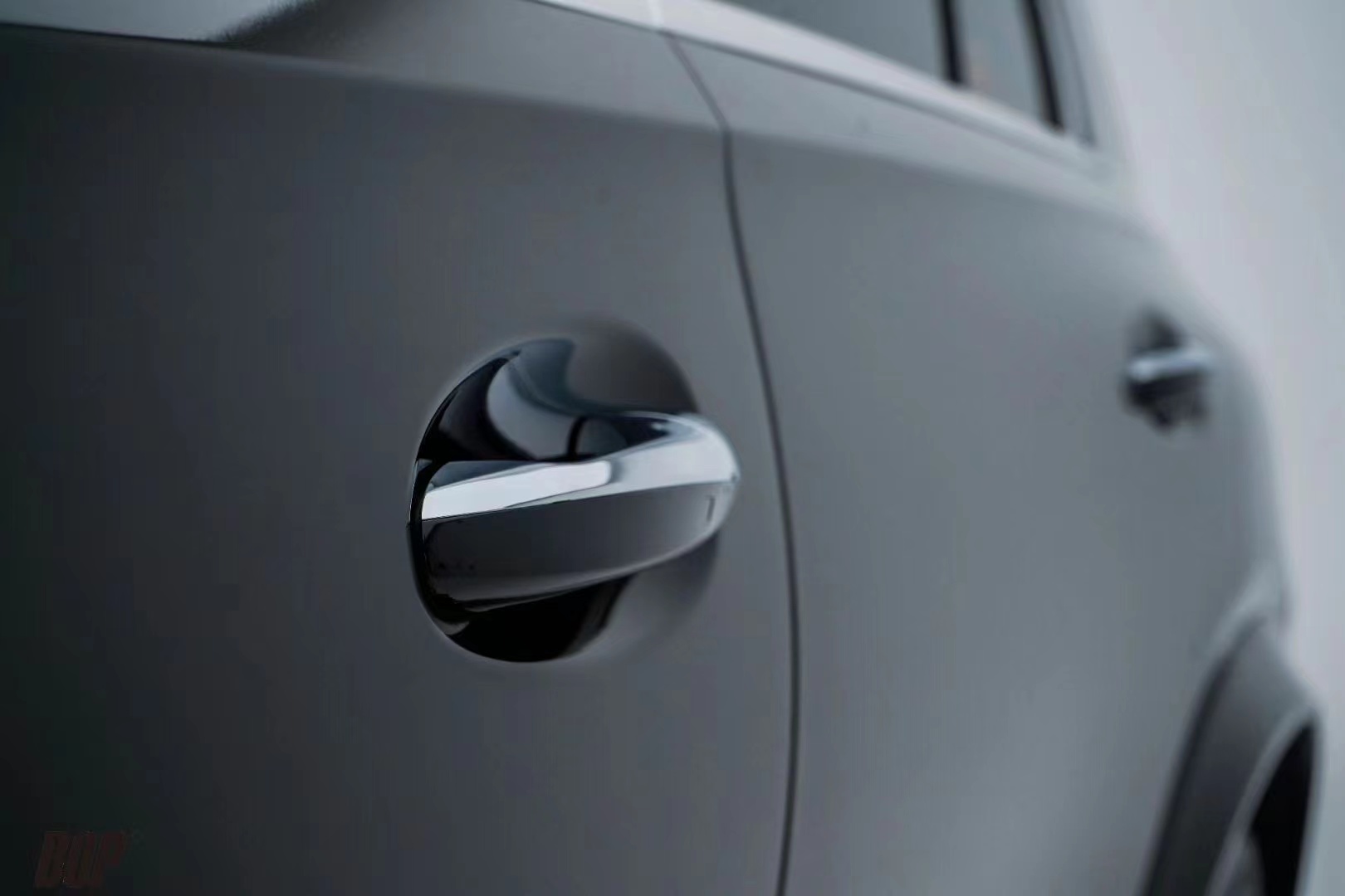 向着年轻化迈步，奔驰GLE450给人焕然一新的感觉