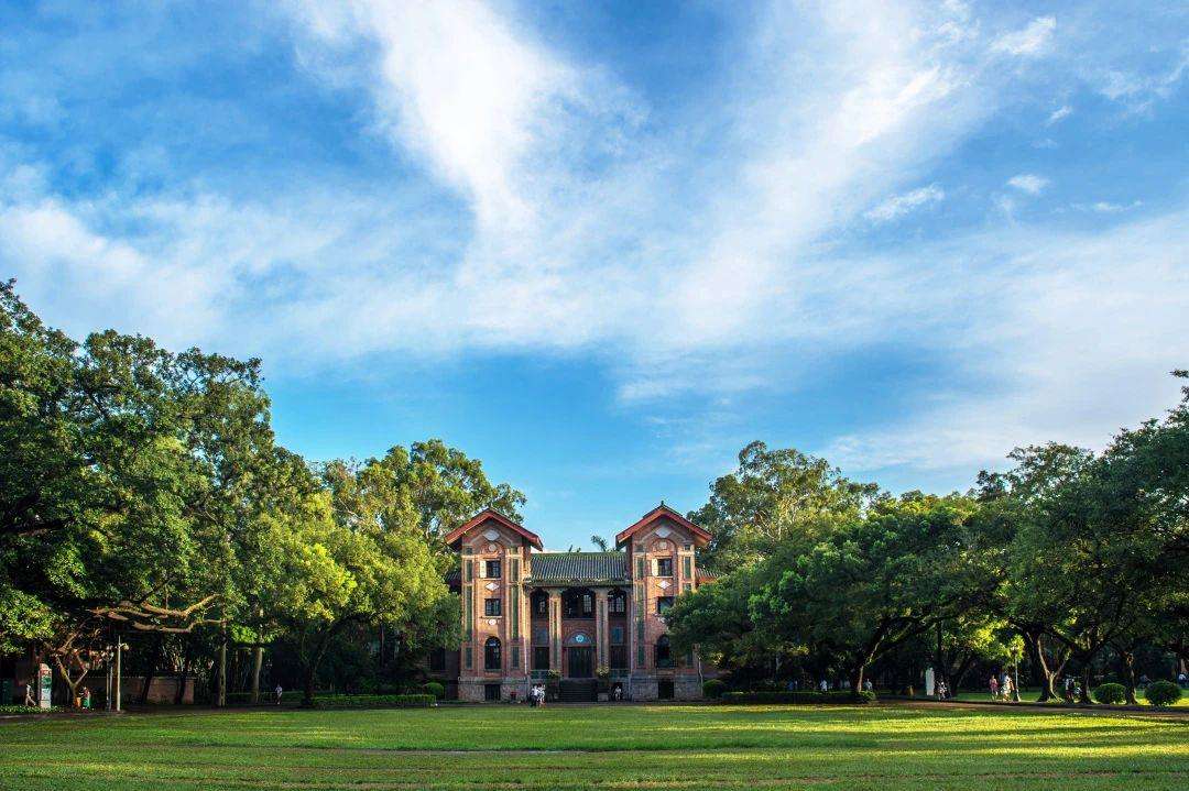 中山大学：除了知道在广州之外所知甚少，报考时就要仔细了解一下