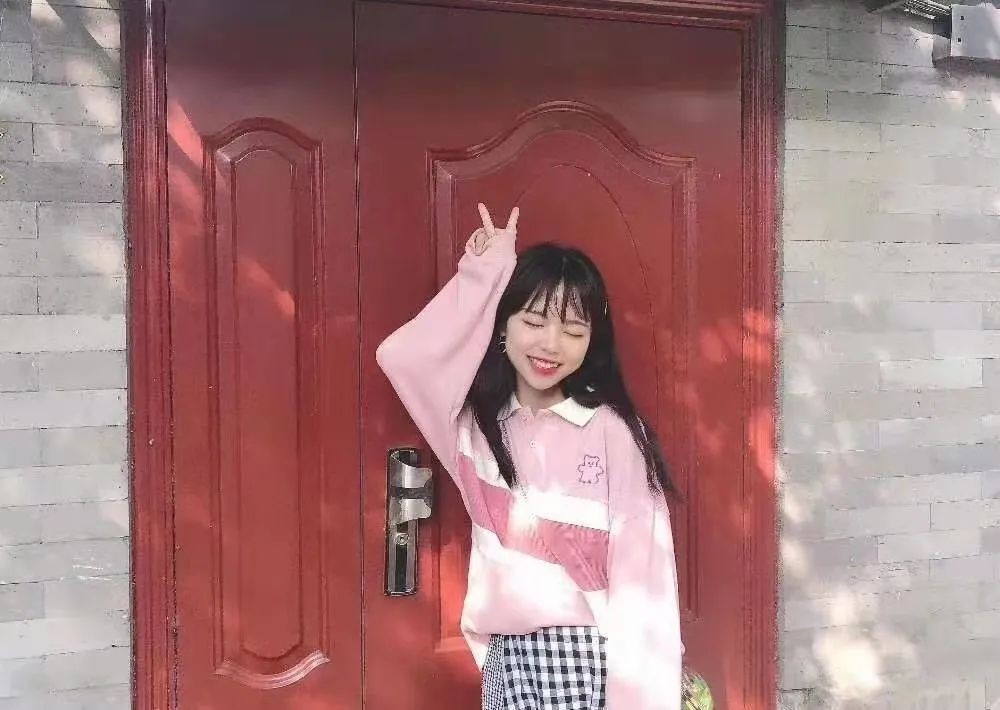 北京“超美”女学霸：担任校学生会主席，保送名校读研，获共青团中央表彰！