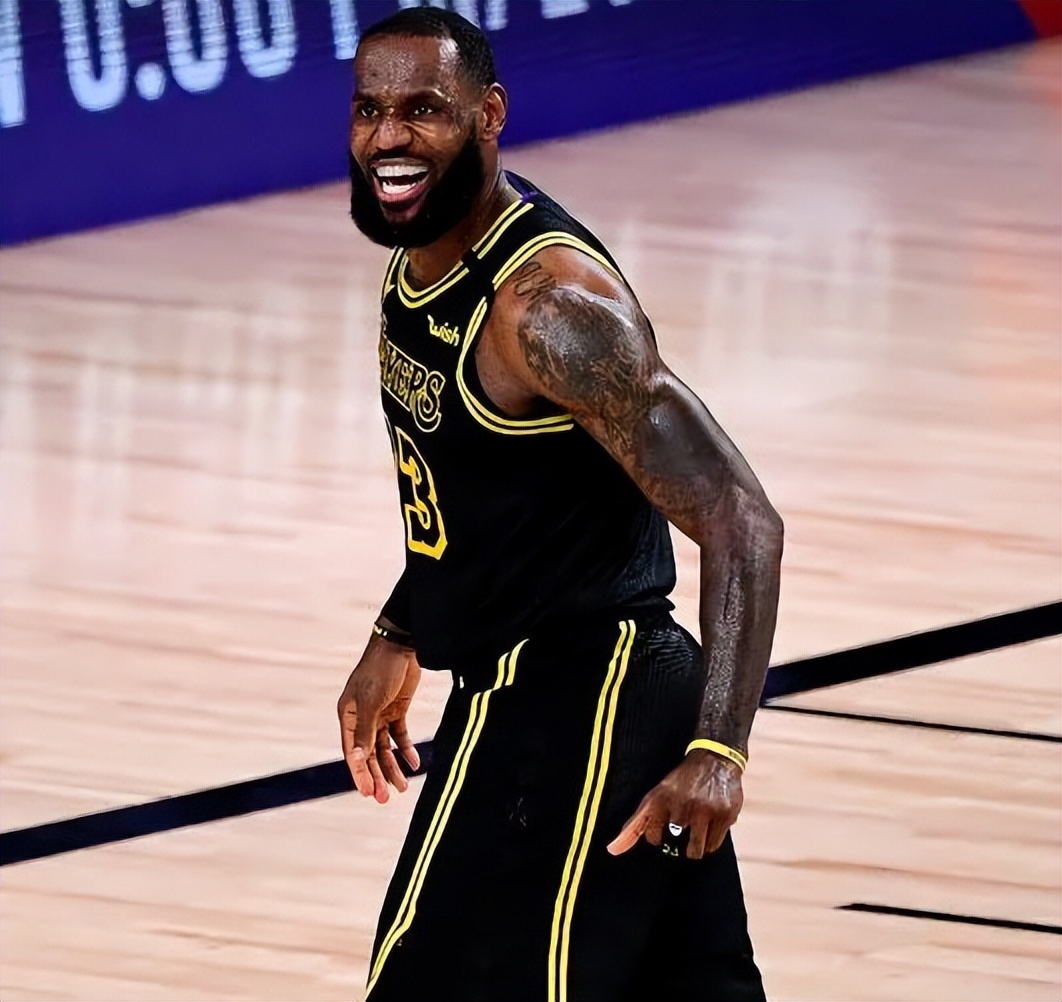 成为nba球员需要经历哪些(NBA球星想要享誉世界真不容易！足足75年历史 也就4人做到)