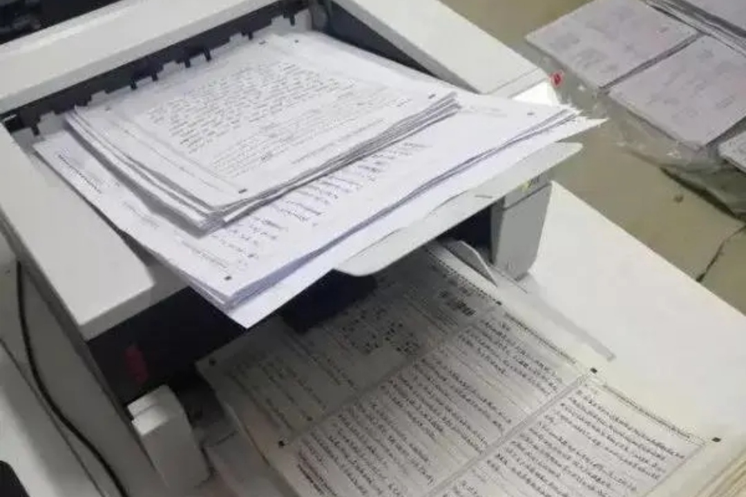 为啥高考规定用2b铅笔？看过扫描试卷心中有数，不当回事真吃亏