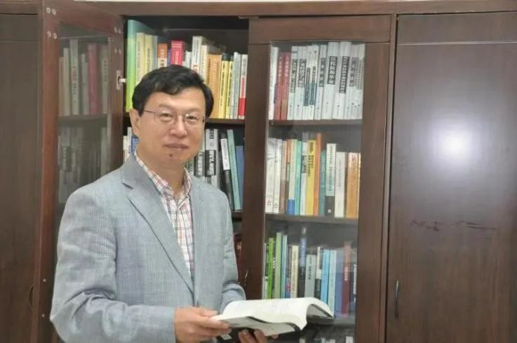 山东师范大学院系巡礼 - 经天纬地，济道大同——经济学院