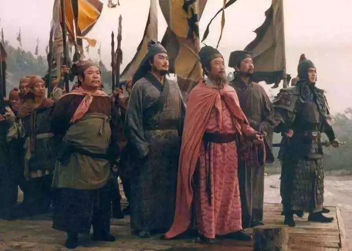 水浒传人物形象分析（进入水浒世界浅析人物形象）