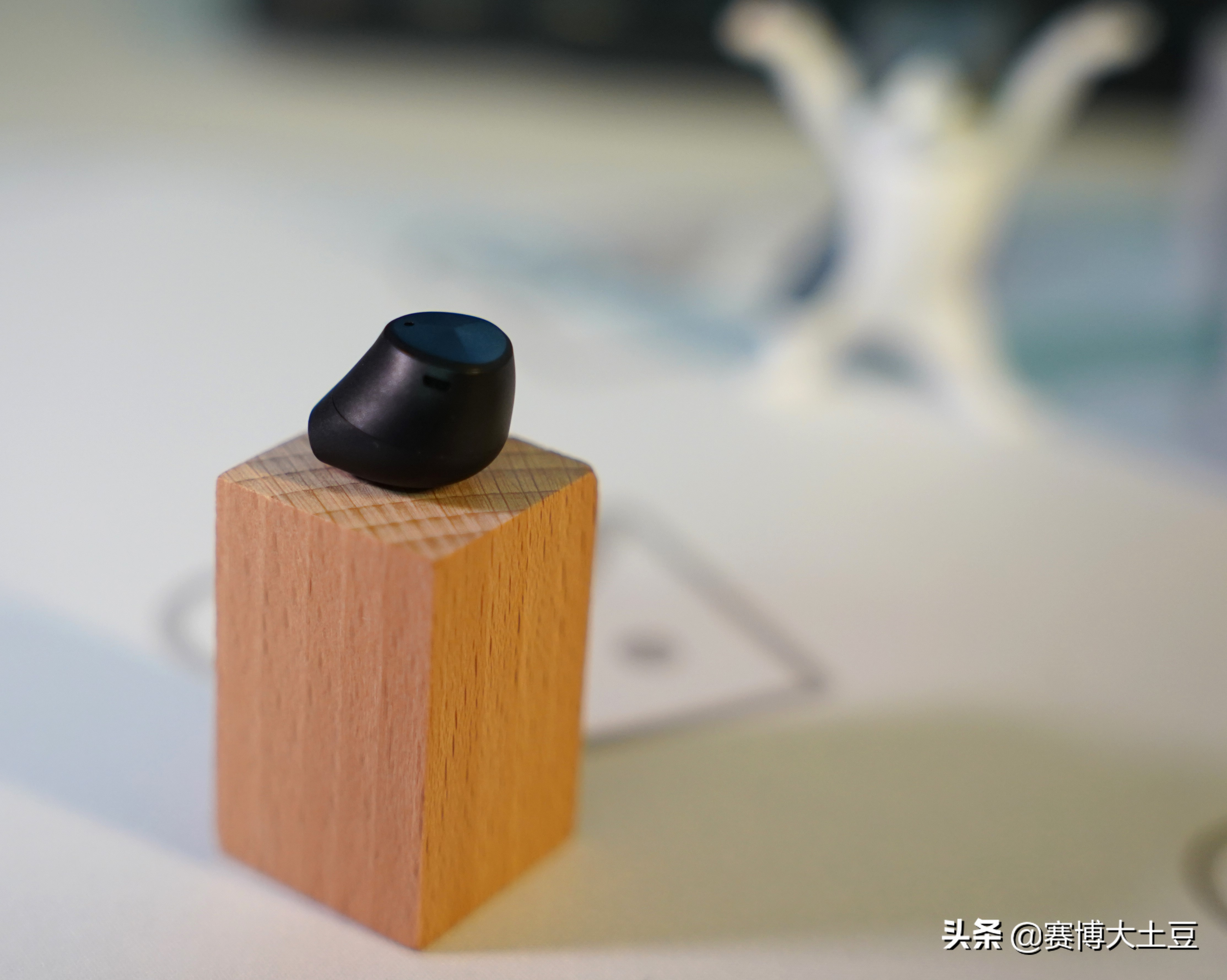 JEET Air2真无线蓝牙耳机体验：轻巧无感的实力派