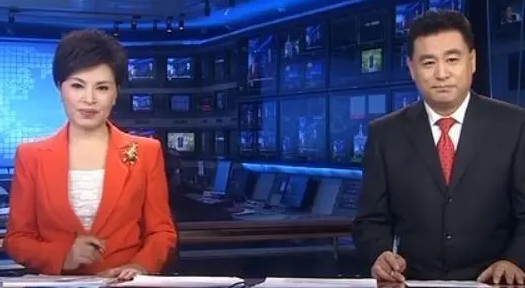 清华大学幼儿园园长之子，央视主持32年0失误，为何61岁依旧单身