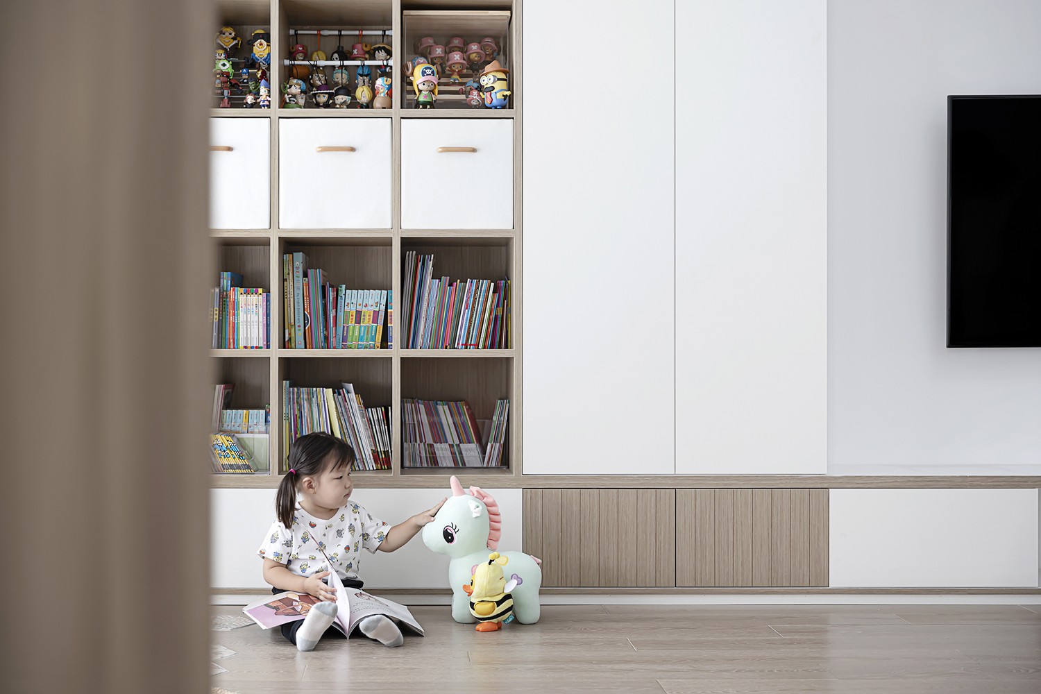 面对17年的老宅，这对南京夫妻花了3个月“穷装”，耐看极了