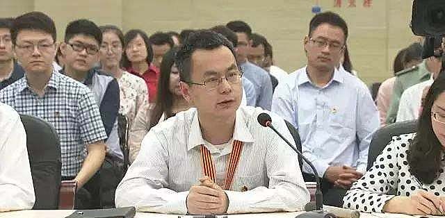 中国第三艘航母近况：最早可能在今年5月下水，总建造师是80后