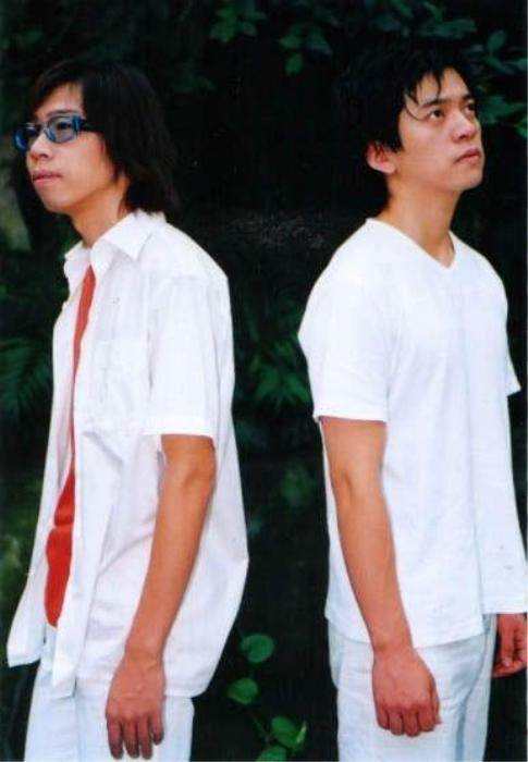 昔日华人偶像团鼻祖，如今却沦落乡镇走穴，水木年华为何落魄至此