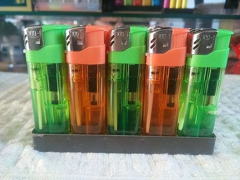 红色1元纸币值多少钱中国打火机的历史有多燃