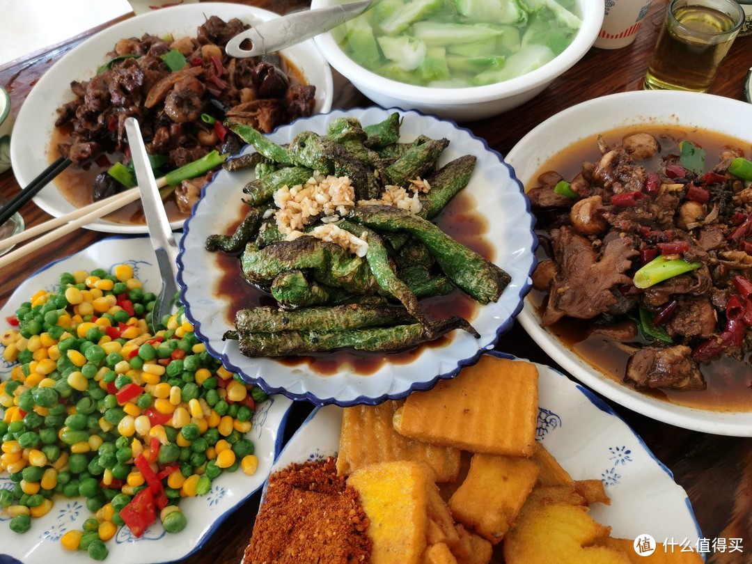 旅行就要边走边吃：舌尖上的昆明，盘点我在昆明吃到的各种美食