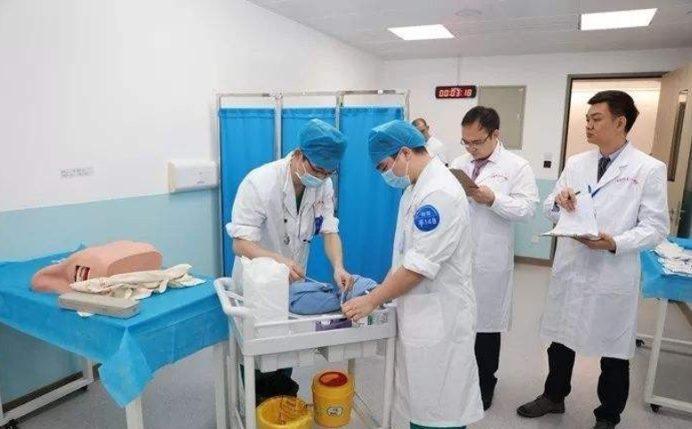 可以上211大学的分数，却选择读二本院校的临床医学，值得吗？