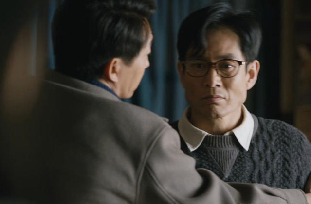 给《人世间》演员演技排名，影后殷桃和宋佳进不了前3