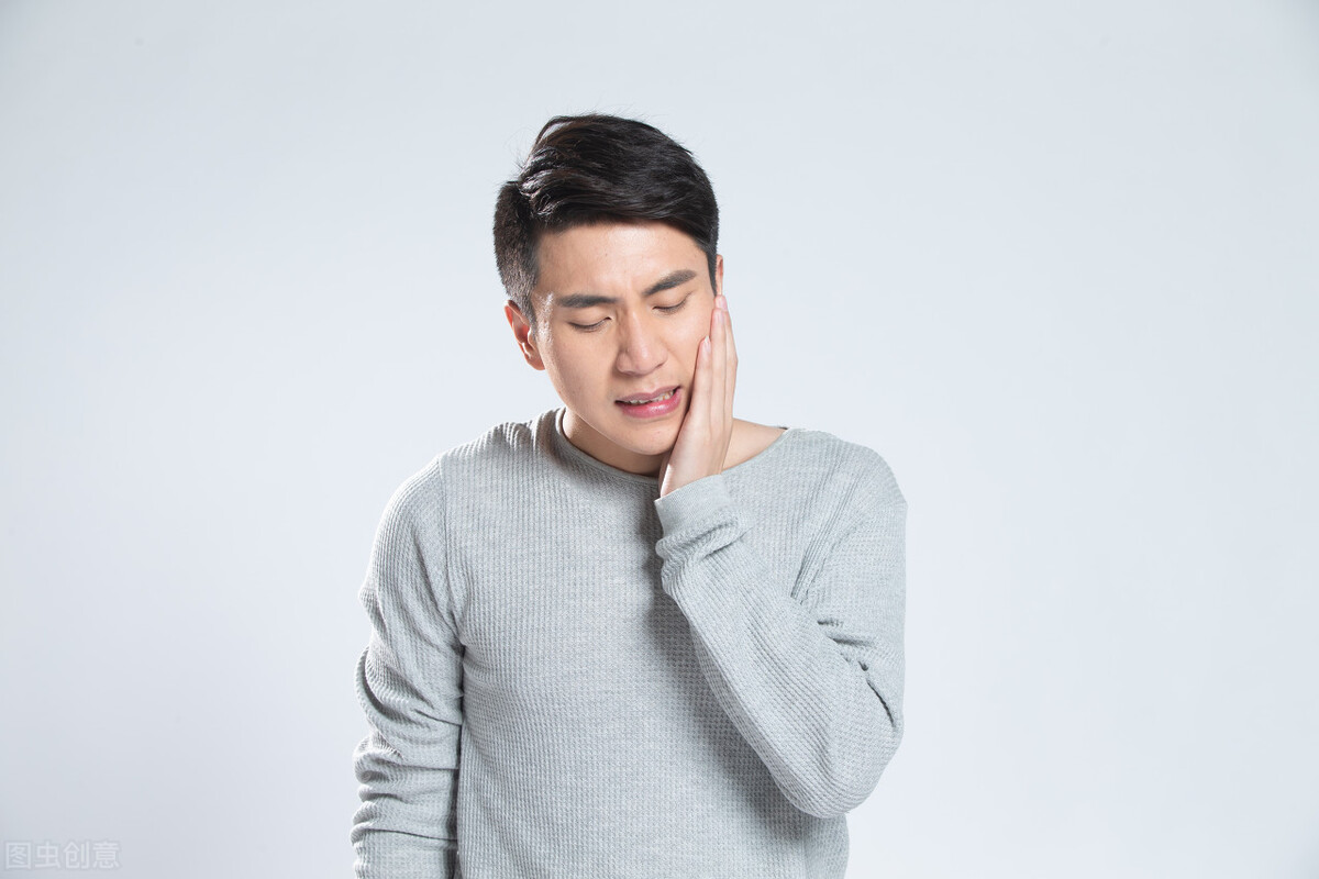 牙齿经常上火、牙龈发炎的人注意了！你们可能已被心血管疾病盯上