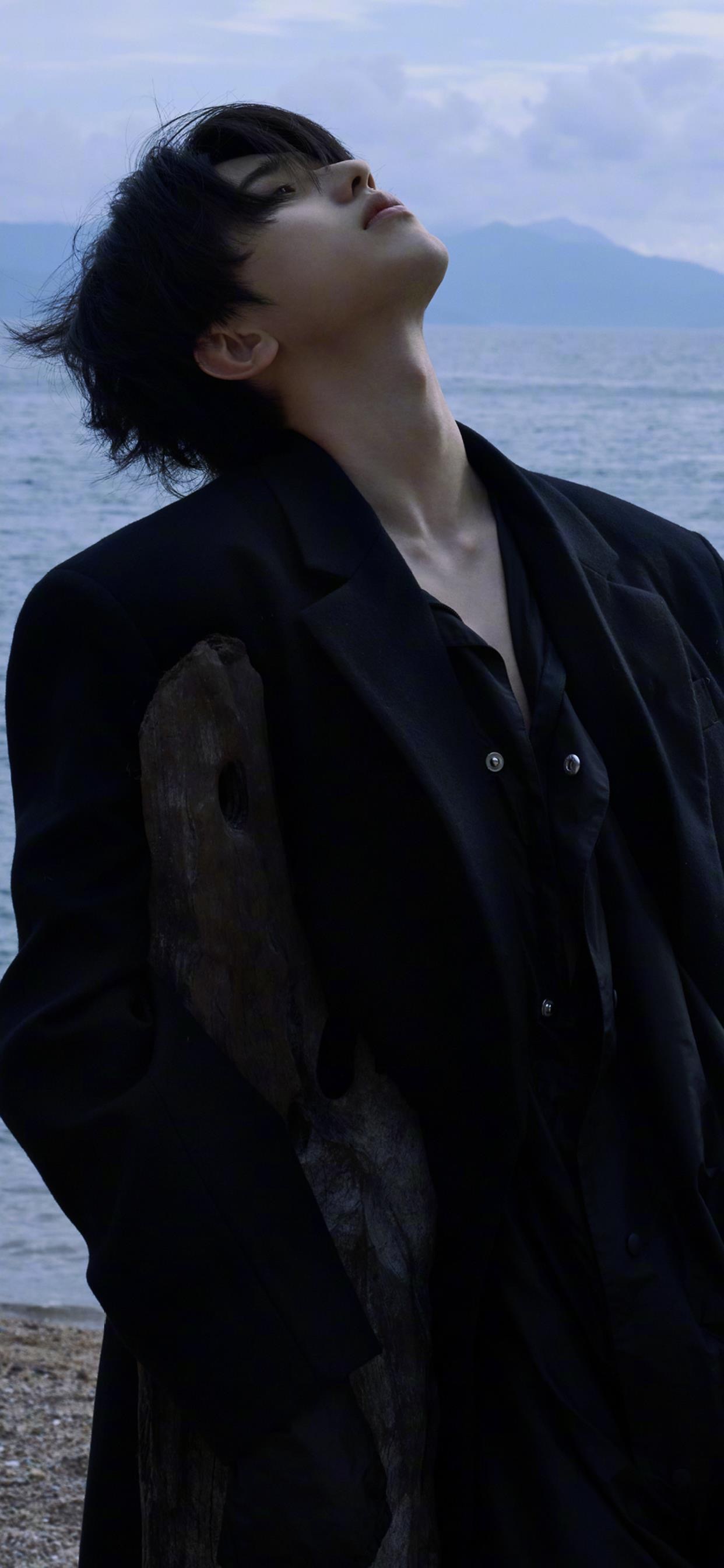 蔡徐坤壁纸｜海边独特魅力