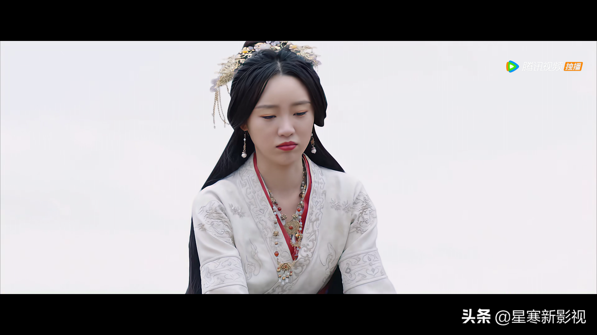 星汉灿烂：本是为赵露思而来，没想到却被这个“飒爽虎妞”圈粉了