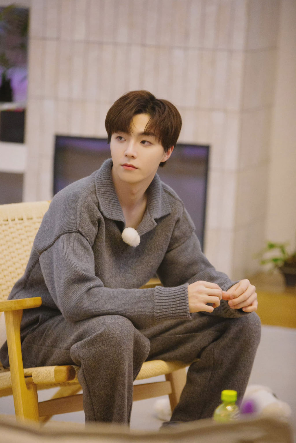 陈立农:一个笑起来眼睛里有星辰大海的可爱大男孩