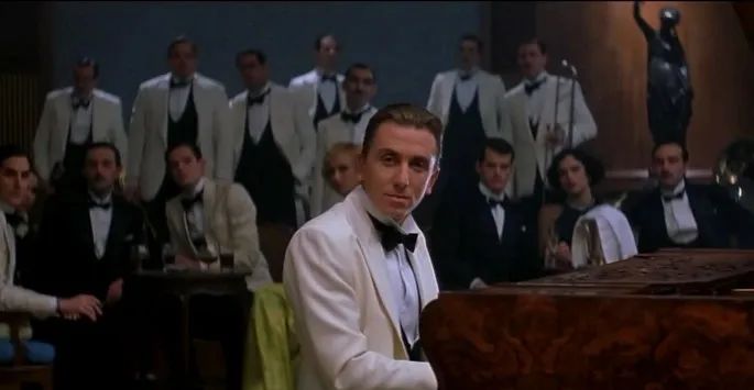 深圳十方融海科技有限公司十方教育影视后期培养剪辑思维