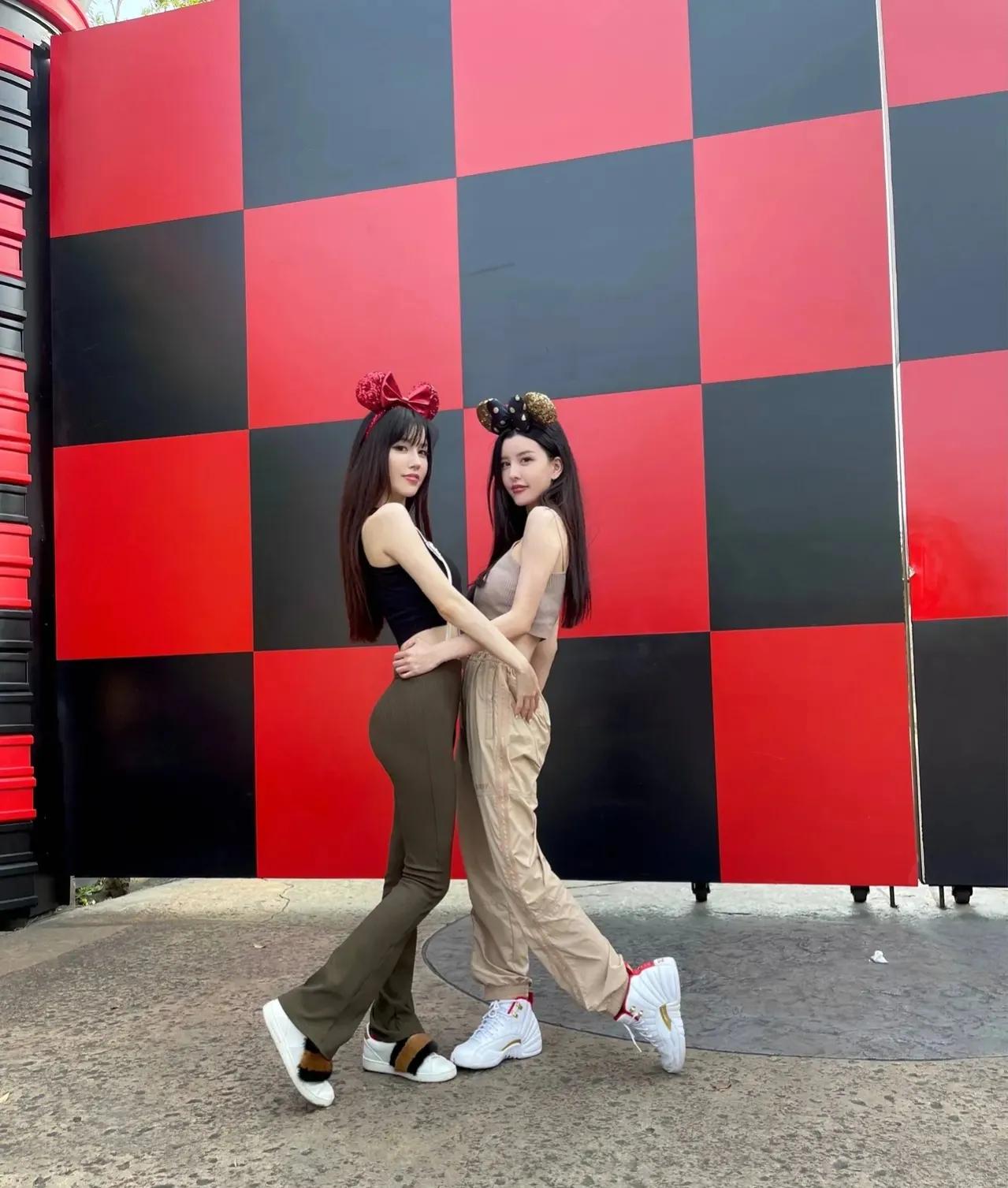 by2整容前后素颜惊呆众人 双胞胎女团by2否认整容图片