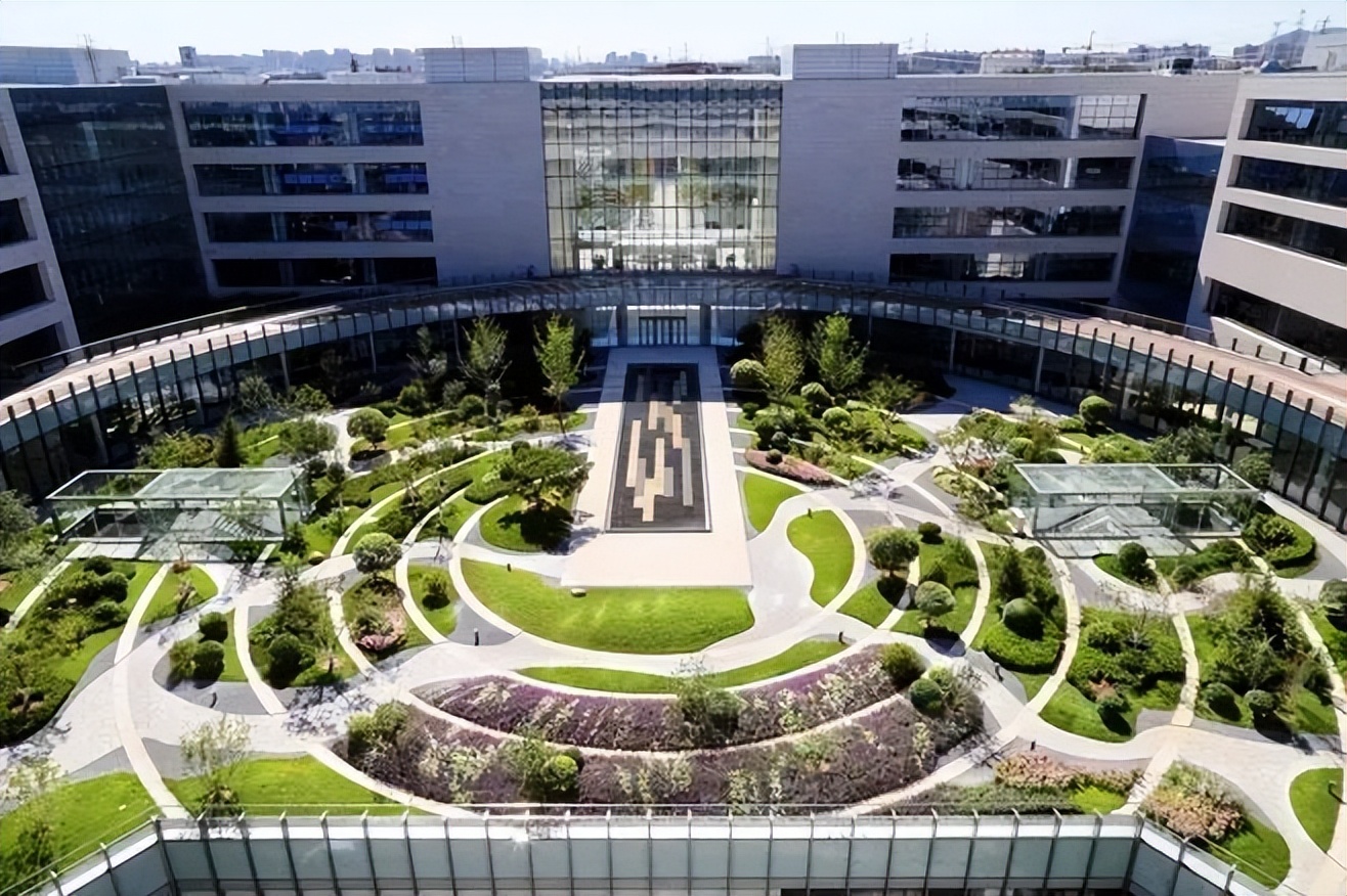 大學校園景觀設計案例(校園景觀) - 鬱金香