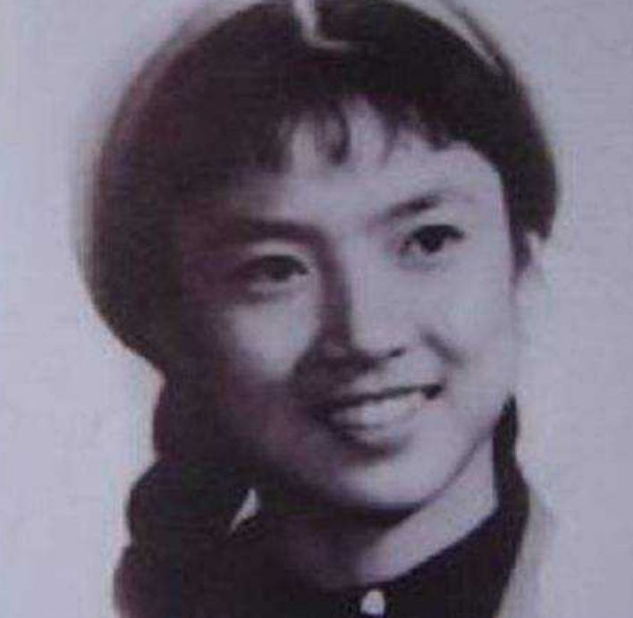 林彪元帅准儿媳张宁：嫁错人后孩子被害，为何远嫁异国后皈依佛门