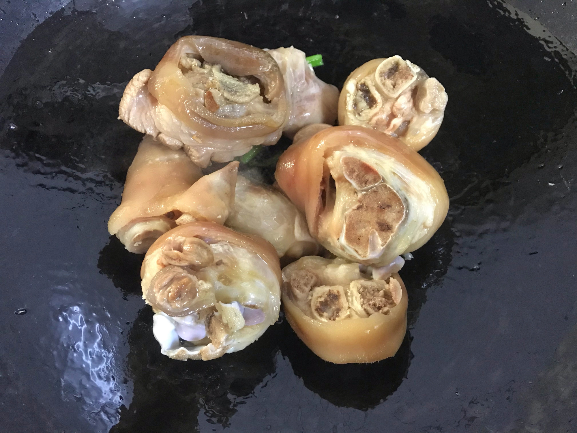 黃豆燉豬蹄的做法,黃豆燉豬蹄的做法下奶