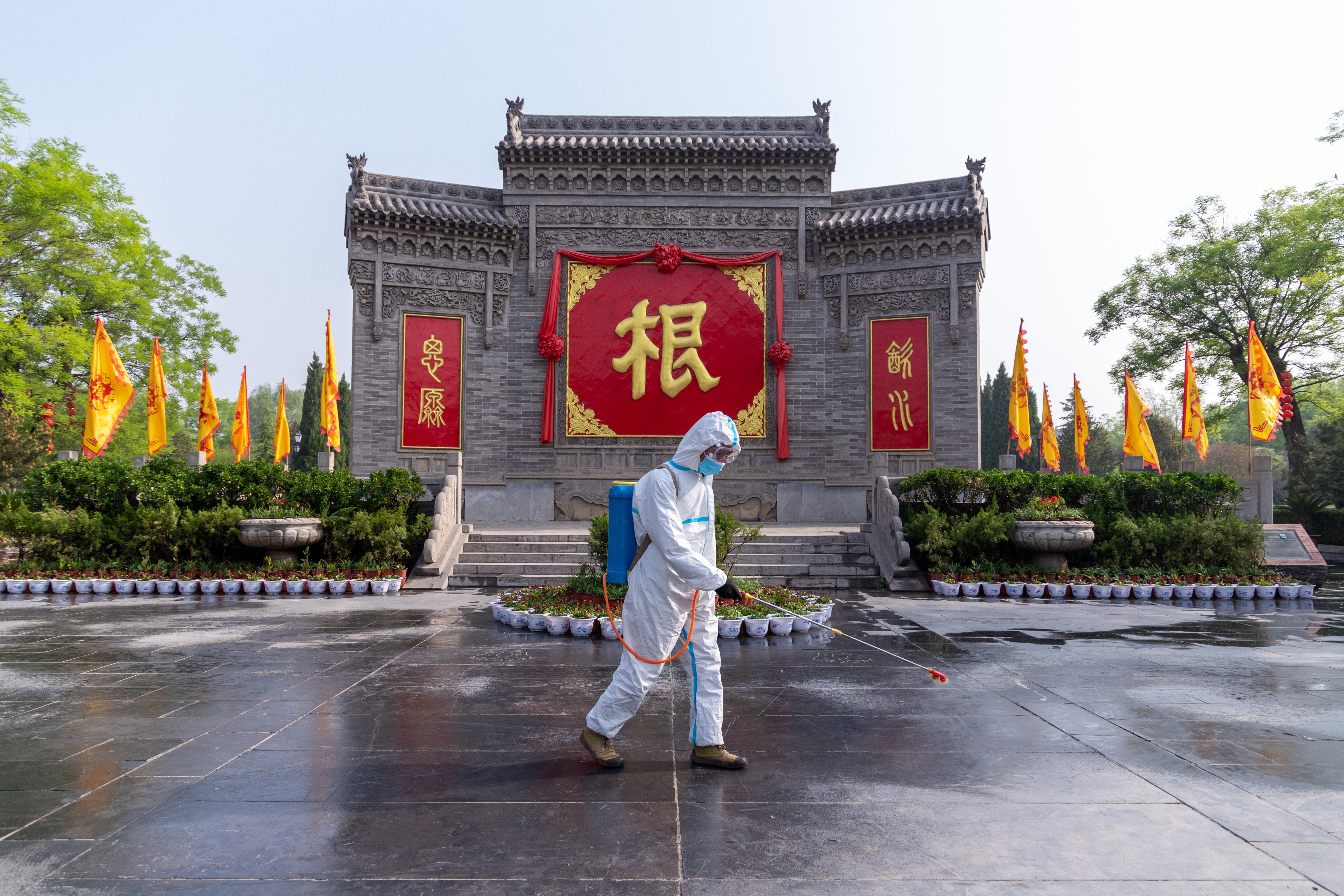 洪洞大槐树景区抓防疫保安全迎“五一”