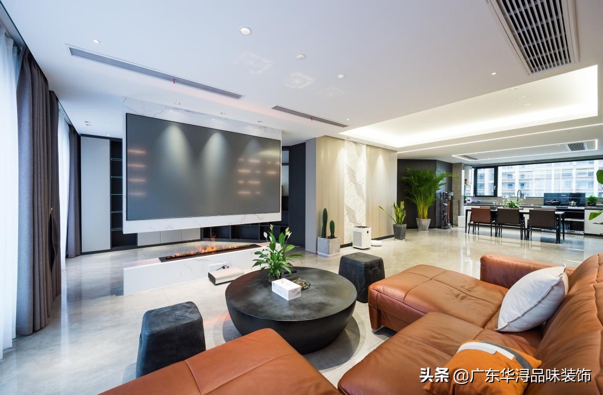180㎡现代轻奢风，主卧总统套房的享受，演绎低调的奢华