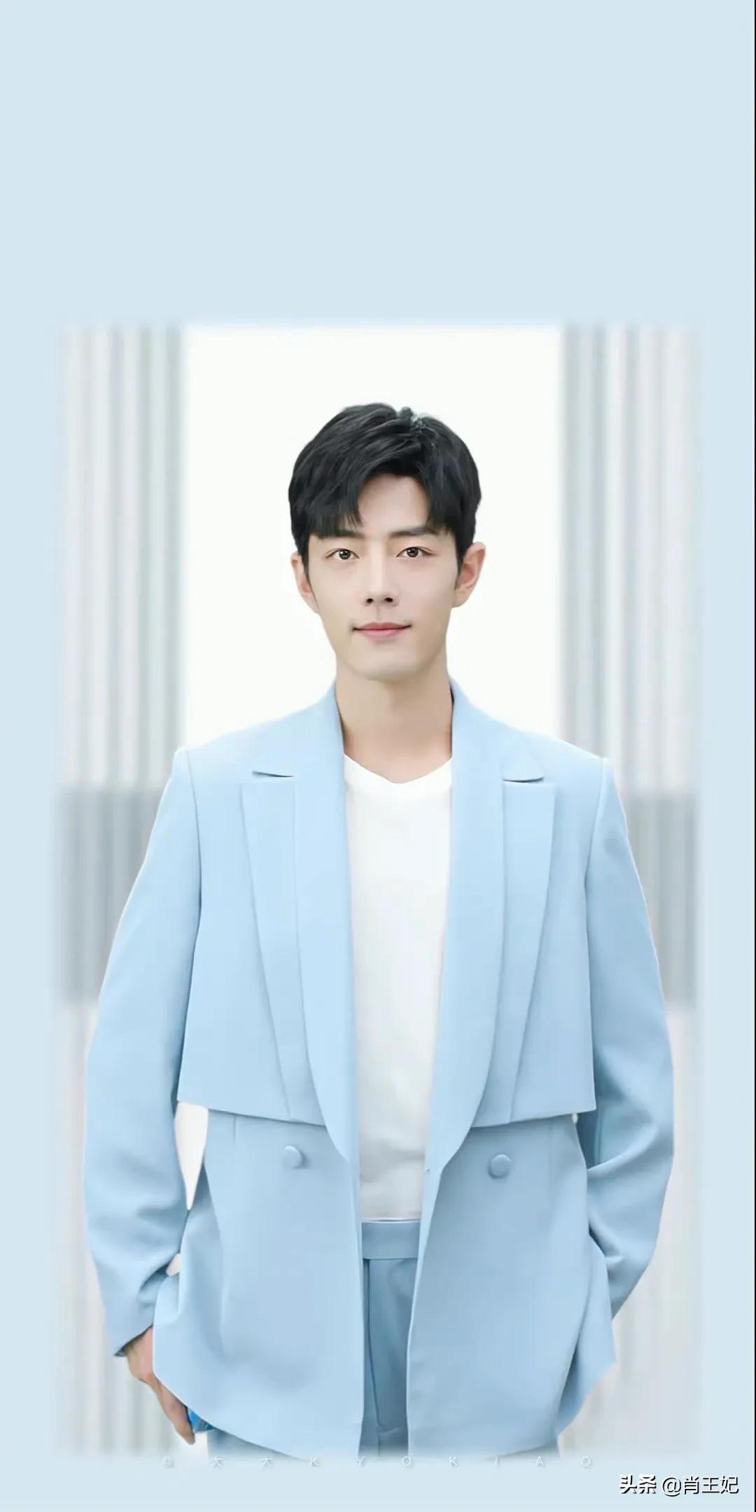 桃桃的一组生图,肖战的眼睛真好看,灵气逼人鲜花与少年绝配