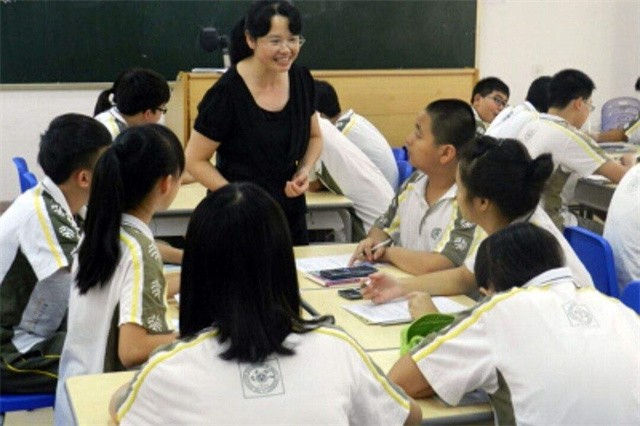 贵州神童13岁考上985，茅台承诺资助4年费用，为何仅1年就停了？