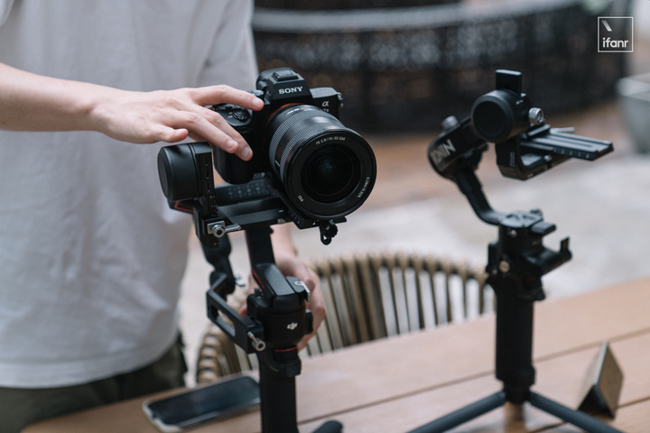 DJI RS3 体验：变强了？变得更好用了
