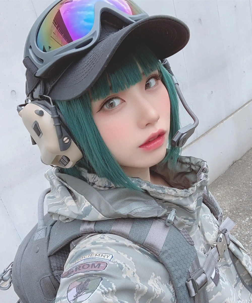 日本最强Cosplayer「えなこ」到底有多强？几分钟带你了解下！-哪边嗨