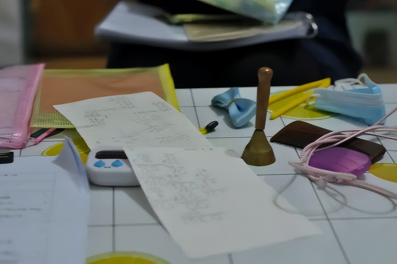 影子老师：陪“来自星星的孩子”上学