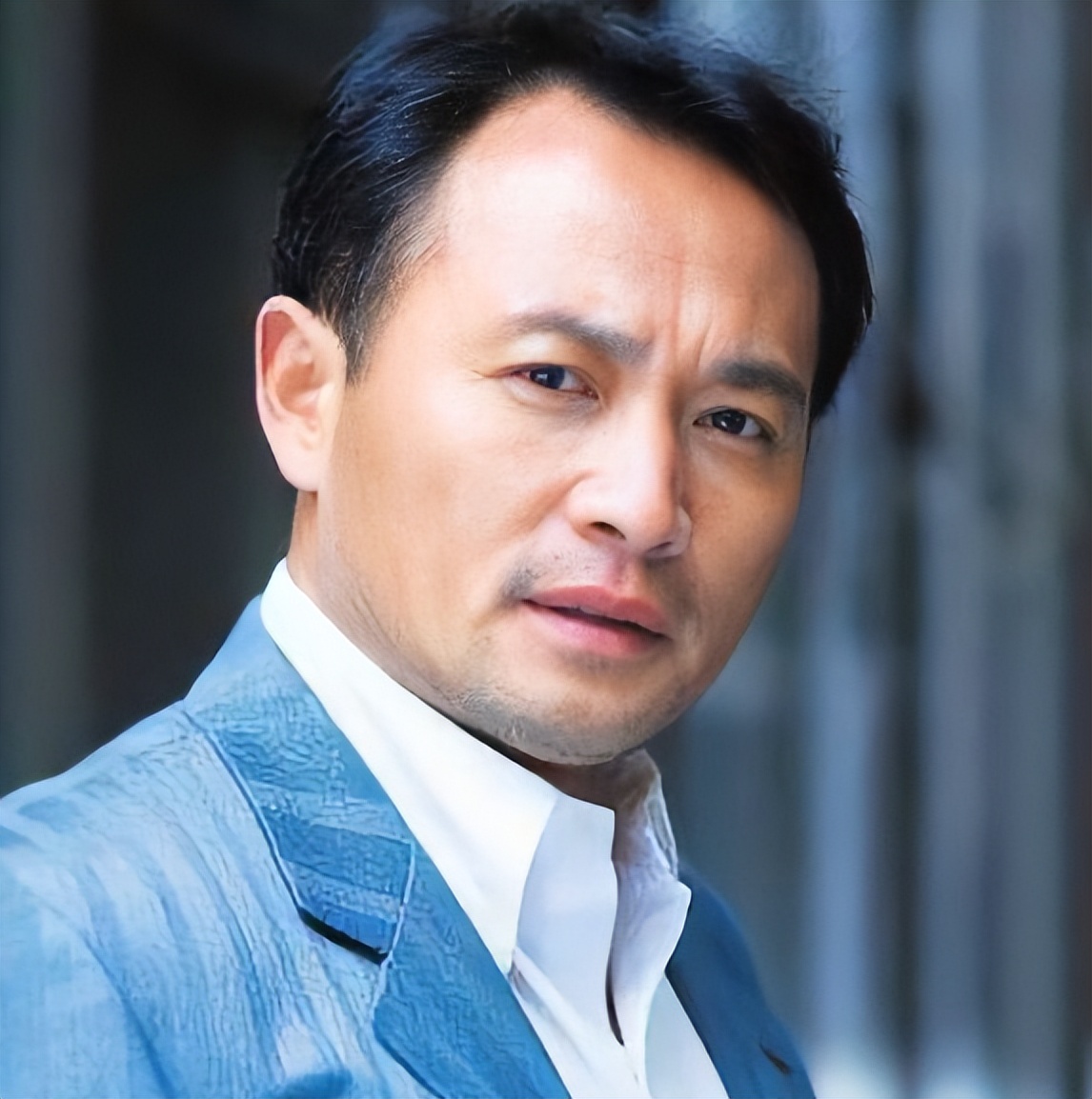 丁志诚放弃人艺铁饭碗,只为照顾姐姐,离婚22年至今未再娶