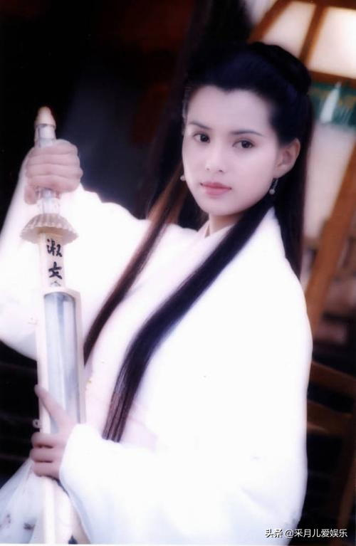 电影电视剧的清纯人设，谁是你心中的“白月光”?承载青春回忆