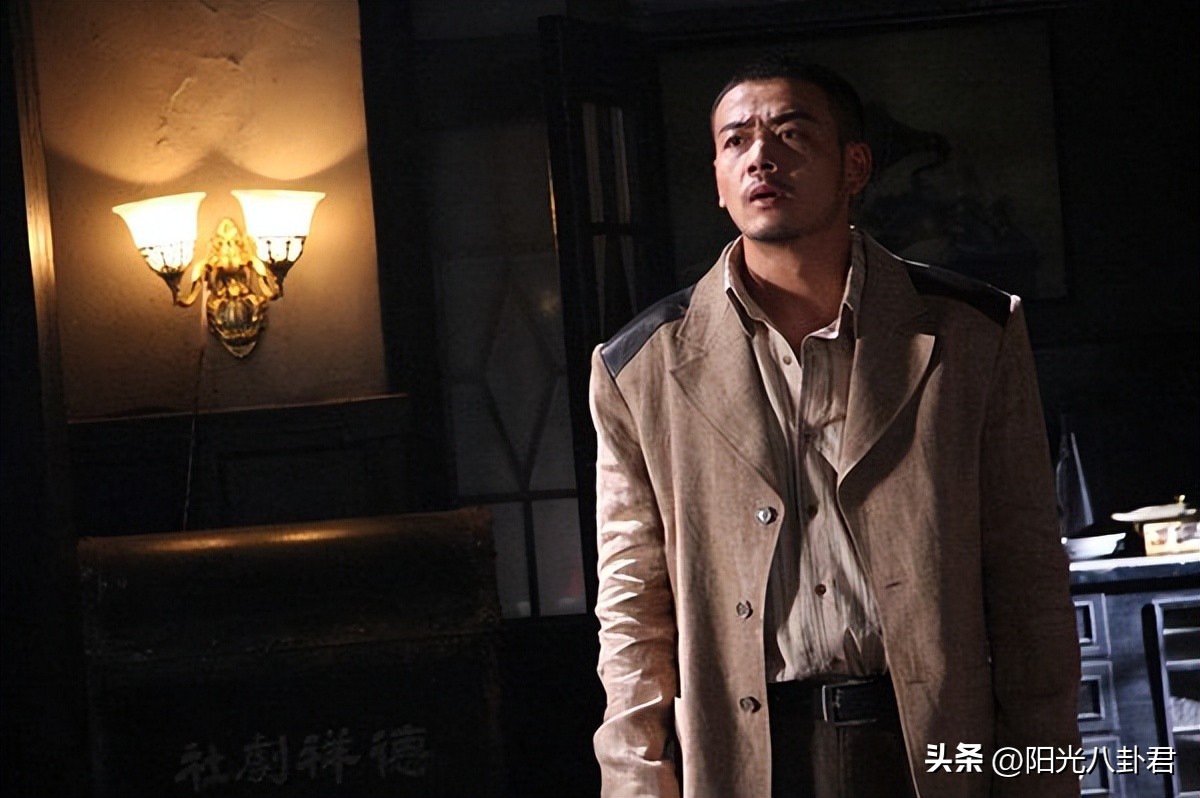 初见时青葱少年，再见时“人间油物”，这6位男星集体把路走窄了