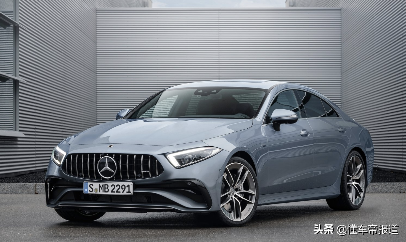 新车 | 原厂“黑化”风格，百公里加速4.5秒，CLS53 AMG官图发布