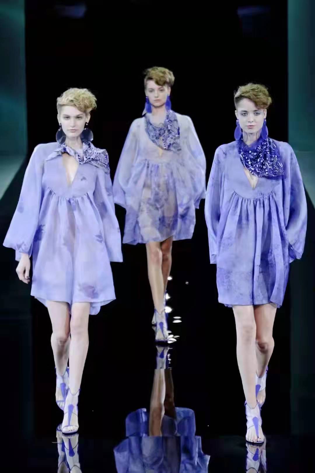 穿出高级感！紫色搭配是必不可少的