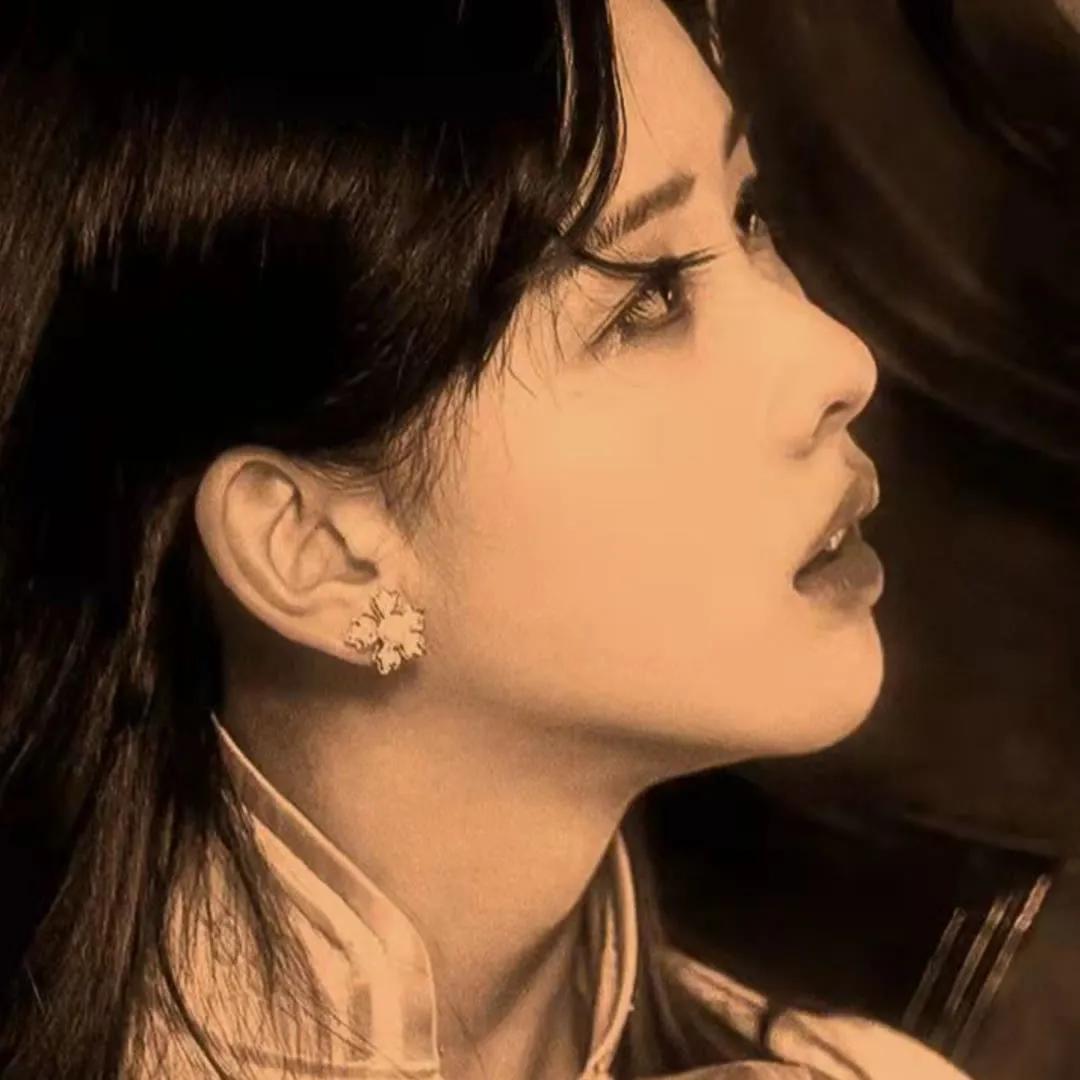 当红明星的民国造型，你更喜欢哪一位呢？