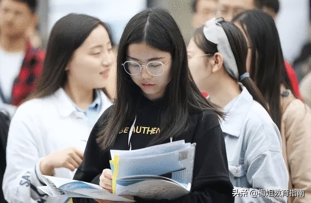 22届高校毕业生，喜迎“四不准”新规，学生表示：终于等到你
