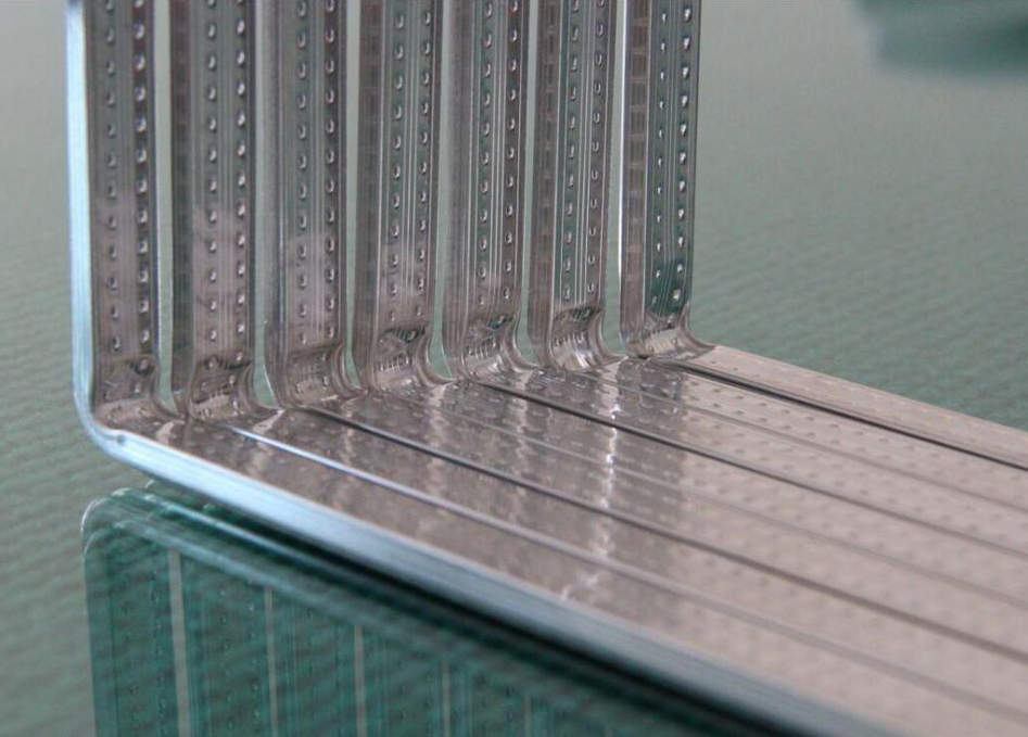 中空玻璃中空铝条插角拼接与一体折弯的对比选择