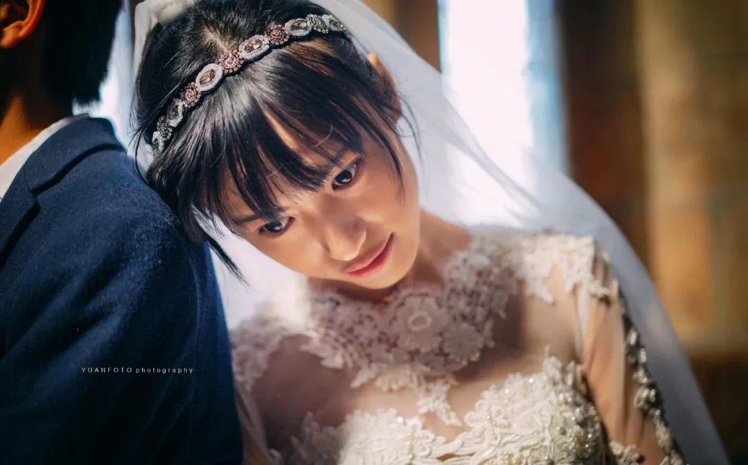 抱歉蹭热，看到周杰伦新专辑封面，回忆在圣米歇尔山的旅拍照片