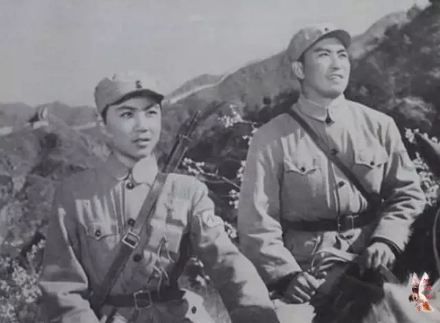 老一辈记忆中的老电影剧照,至今依然看了又看 二